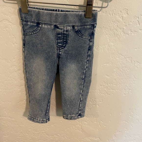 H&M Guns and Roses Set (4-6 Months) - Picture 8 of 9